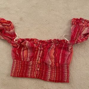 Red/orange/pink crop top with puffy sleeves